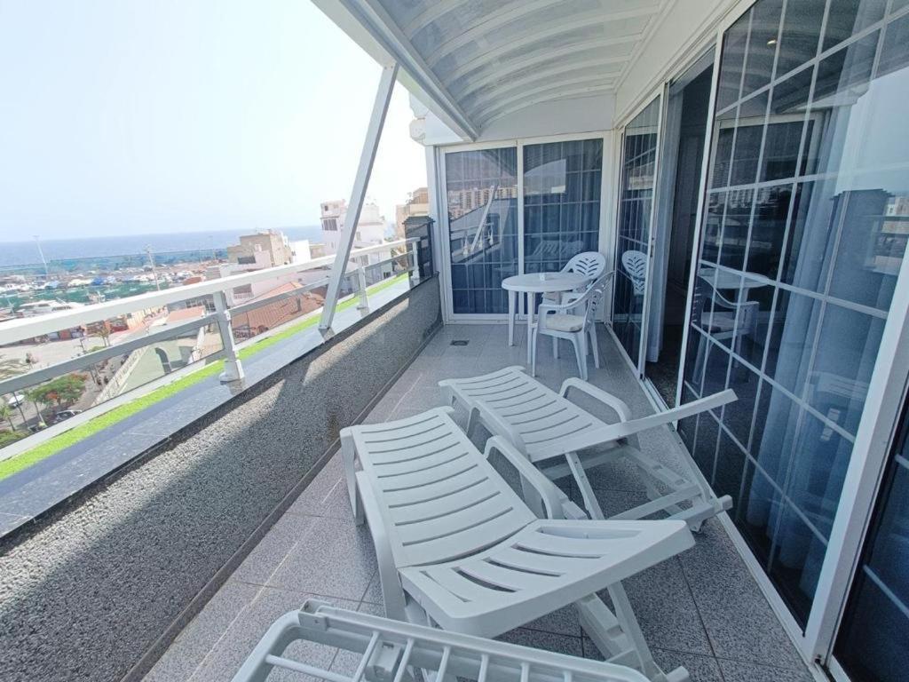Apartamentos Sol Mar Los Cristianos  Exterior photo